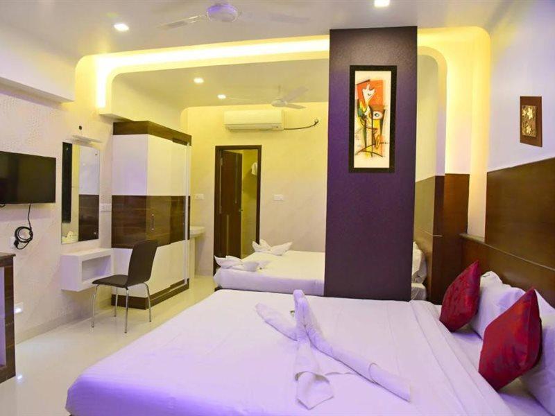 Hotel Sumith Palace Pondicherry Eksteriør bilde