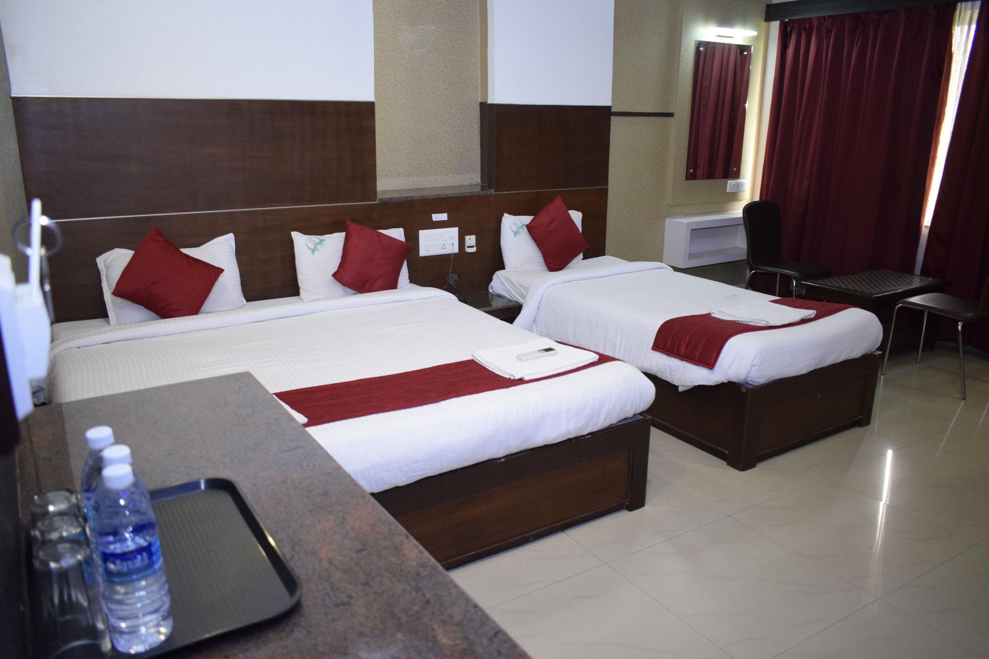 Hotel Sumith Palace Pondicherry Eksteriør bilde
