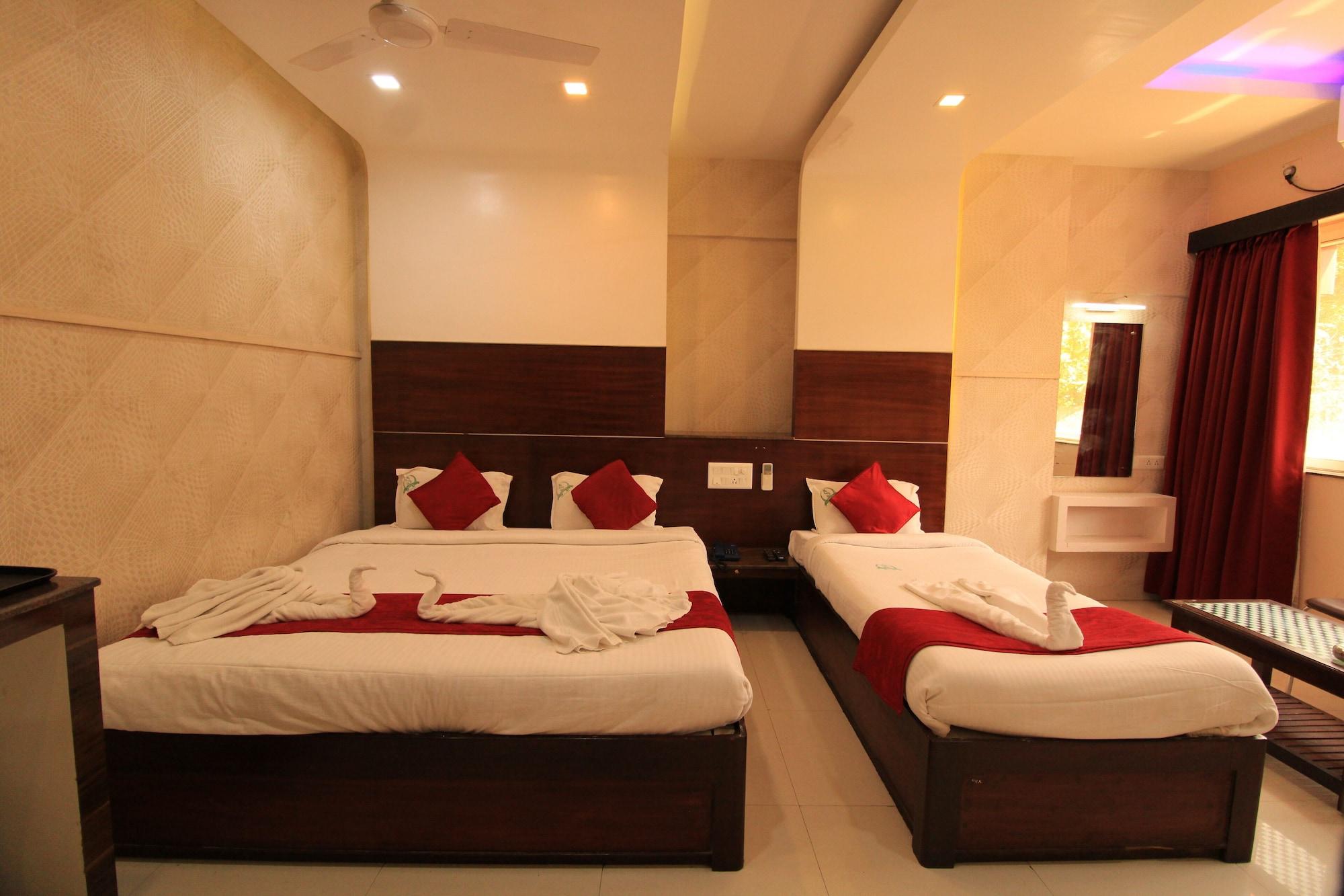Hotel Sumith Palace Pondicherry Eksteriør bilde