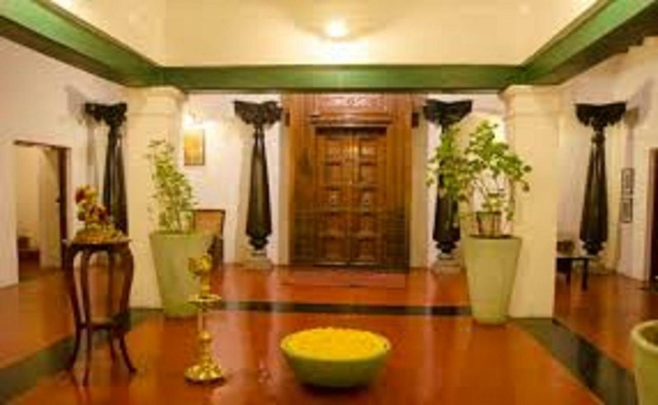 Hotel Sumith Palace Pondicherry Eksteriør bilde
