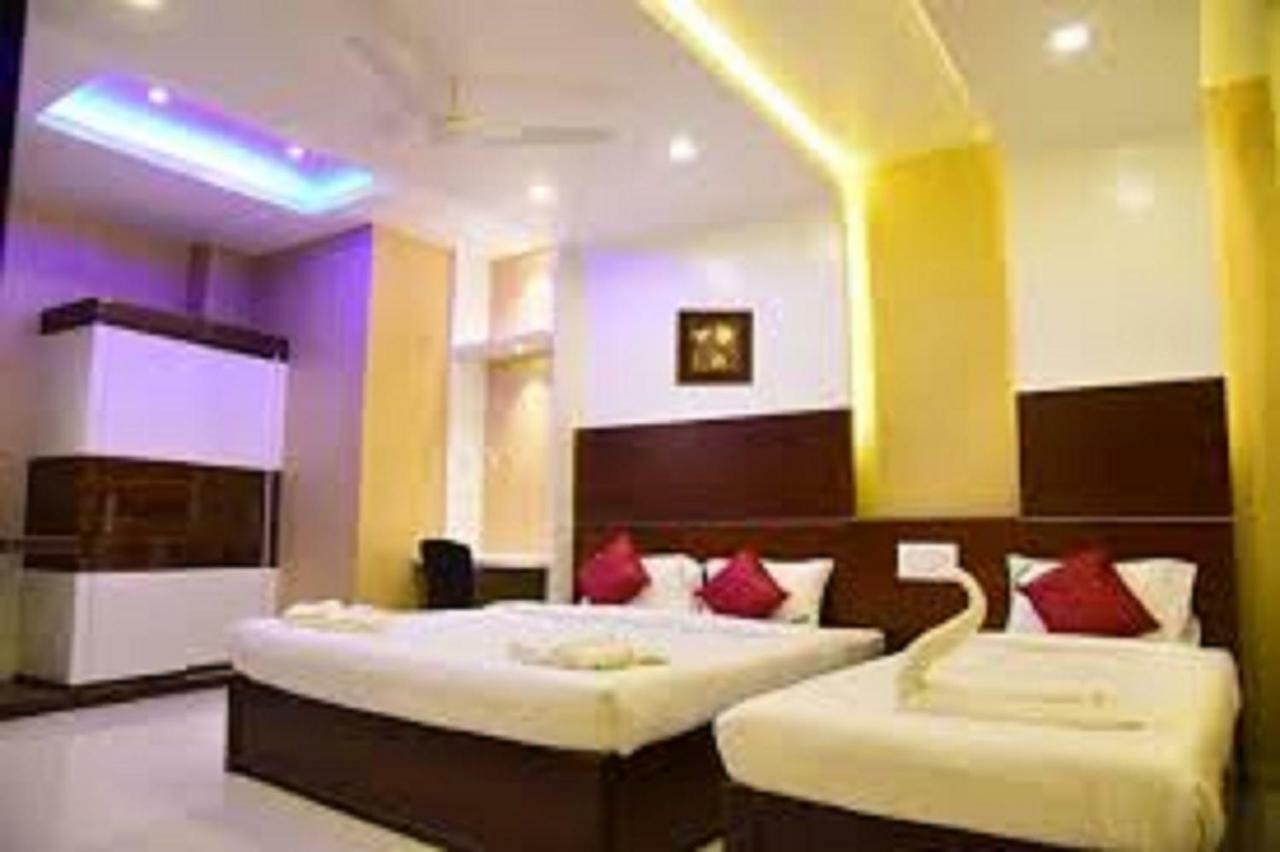 Hotel Sumith Palace Pondicherry Eksteriør bilde